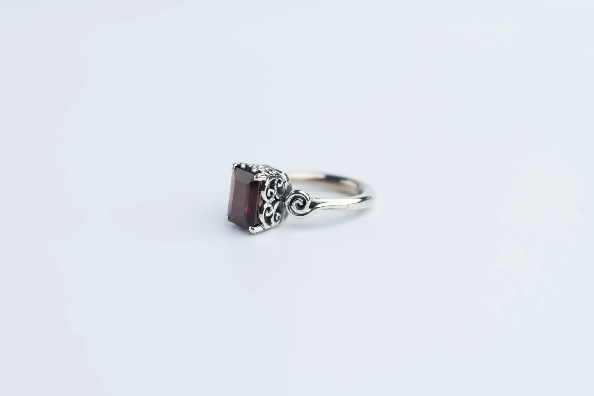 Garnet Sterling Silver Ring, Handcrafted Jewelry, Faceted Garnet
