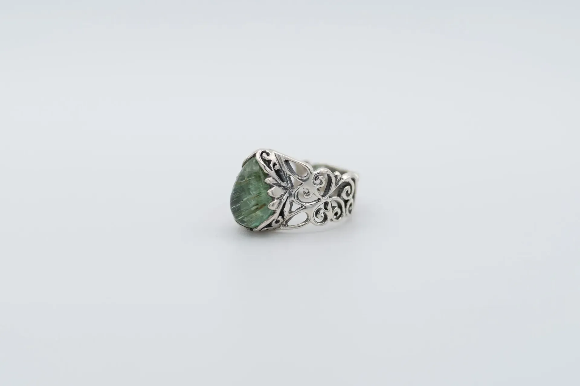 Sterling Silver Green Tourmaline Ring, Antique Scroll Leaf Design, Cabochon Cut Gemstone
