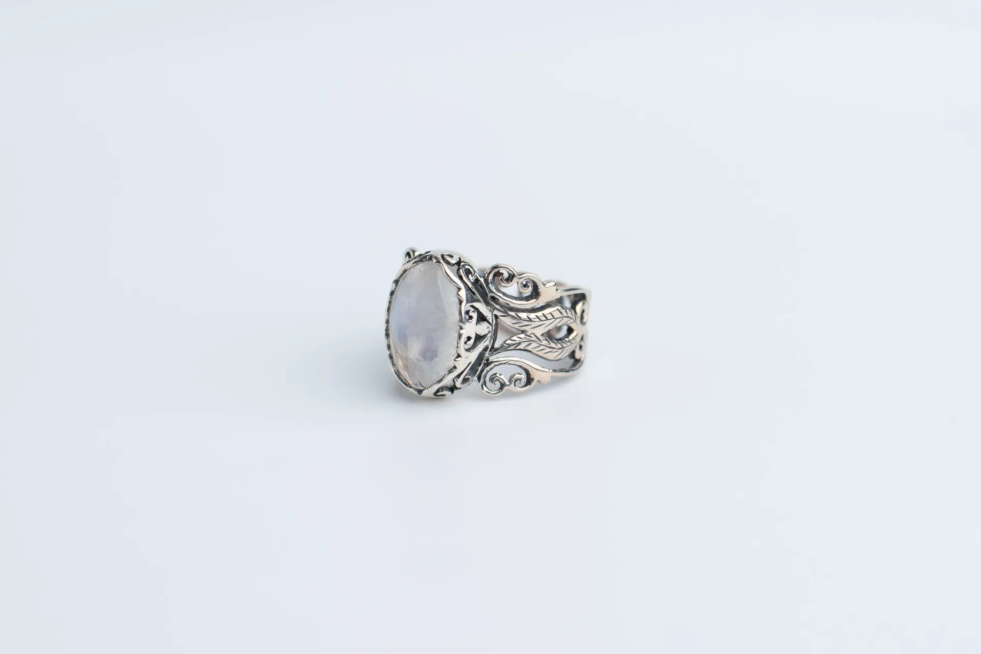 Moonstone Sterling Silver Ring, Handcrafted Jewelry, Delicate Scrollwork Design, Moonstone Gemstone